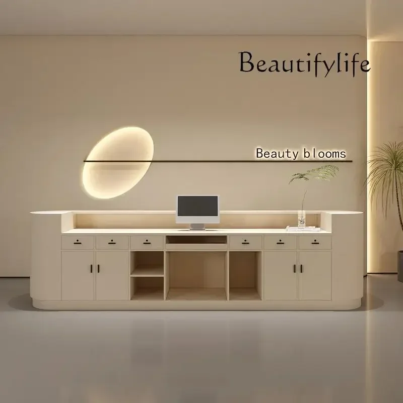 Luxury Skincare Store - Nuevo S Color cálido estilo belleza