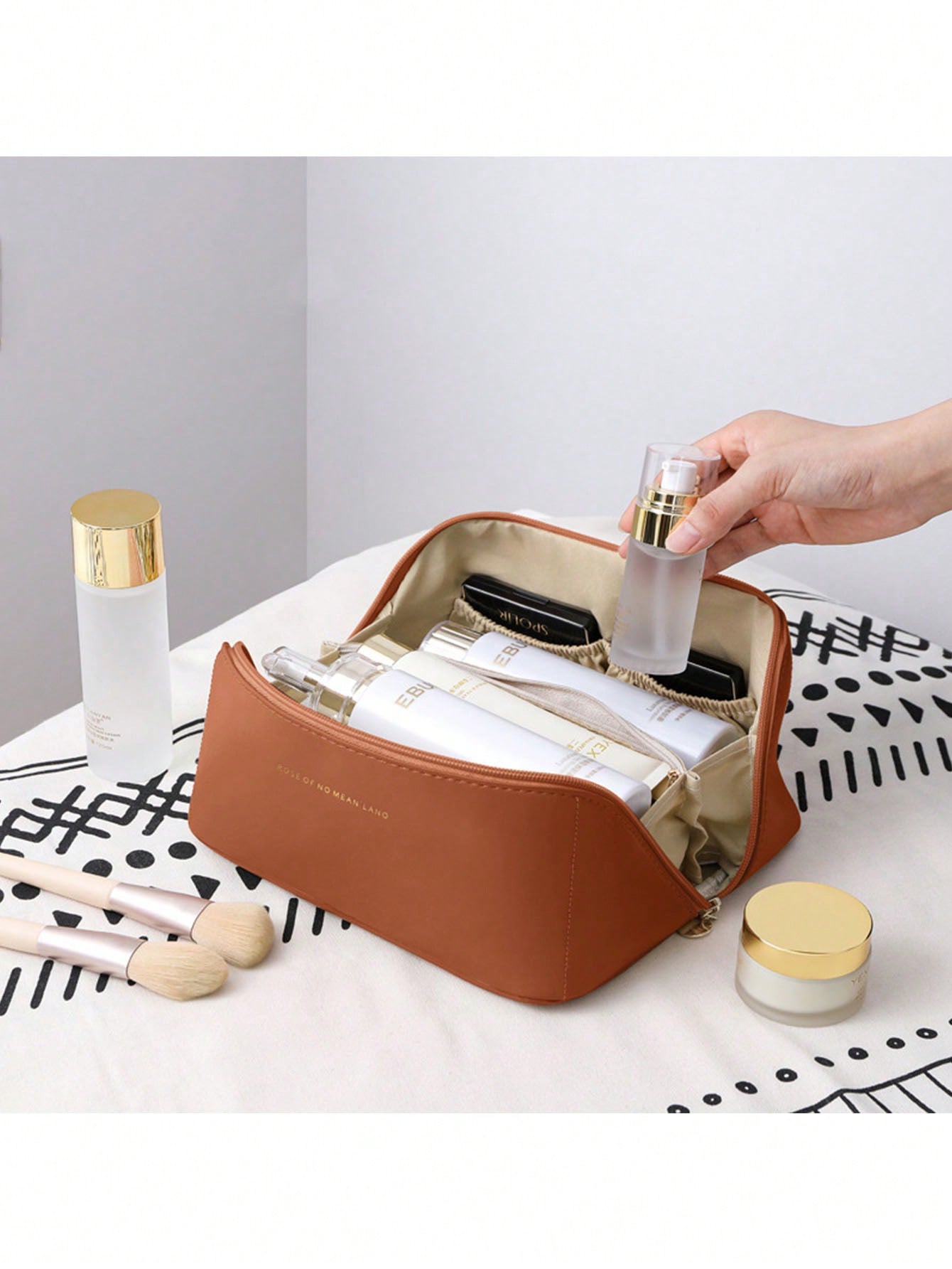 Estuche de Maquillaje de Lujo, - Luxury High End Skincare reseña y precio